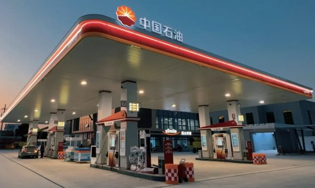 آیا ارتقاء تجهیزات هوشمند برای پمپ بنزین ها برای رقابت در میدان نبرد جدید انرژی یکپارچه کافی است؟